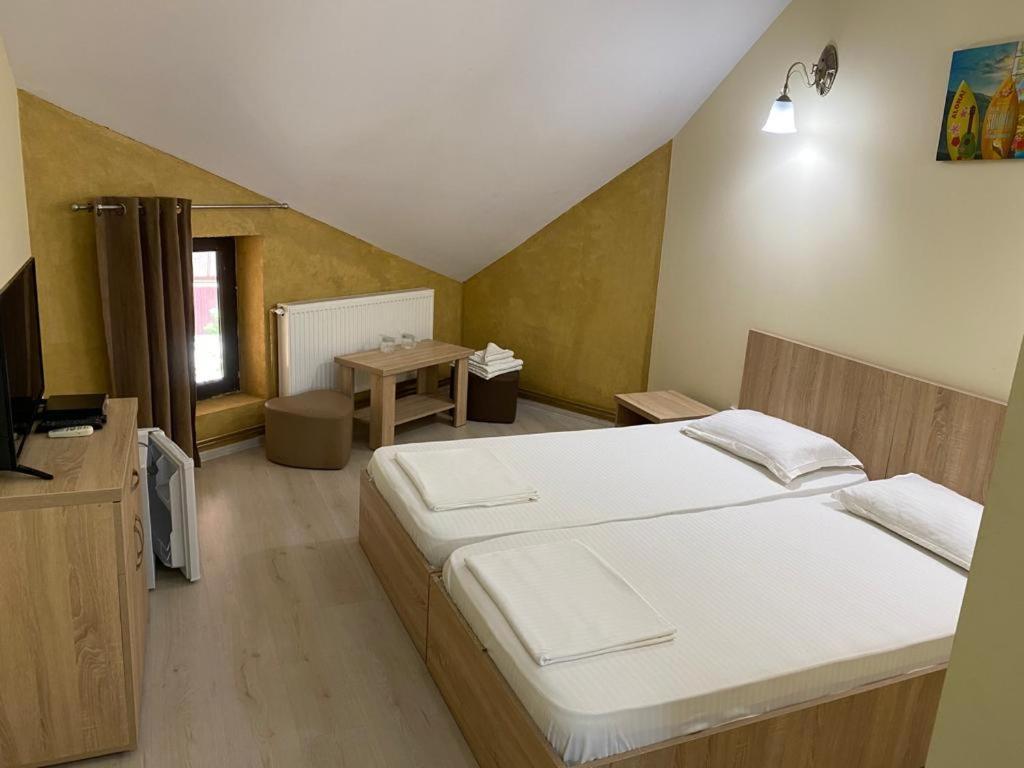 Pensiunea Casa Soarelui Simian Номер фото